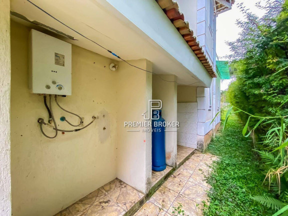Imagem Casa com 4 Quartos à Venda, 205 m² em Albuquerque - Teresópolis Imagem Casa com 4 Quartos à Venda, 205 m² em Albuquerque - Teresópolis