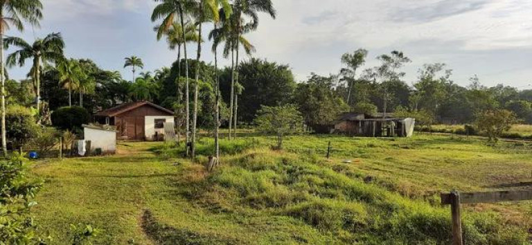Imagem Imóvel com 2 Quartos à Venda, 111.000 m² em Alexandra - Paranagua Imagem Imóvel com 2 Quartos à Venda, 111.000 m² em Alexandra - Paranagua