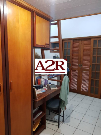 Imagem Casa com 3 Quartos à Venda,  em Angra Dos Reis