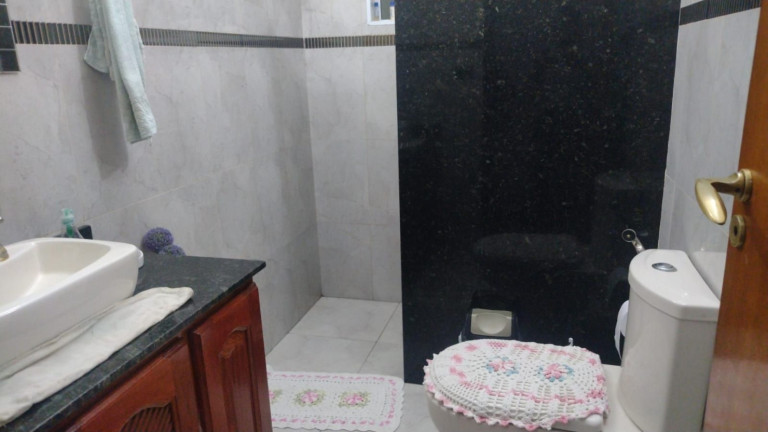 Imagem Casa com 2 Quartos à Venda, 107 m² em Vila Aprazível - Jacareí