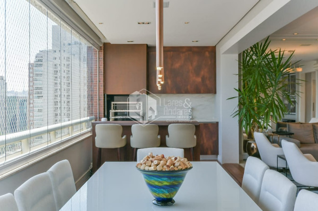 Apartamento com 2 Quartos à Venda, 151 m² em Itaim Bibi - São Paulo