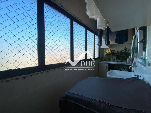 Imagem Cobertura com 3 Quartos à Venda, 236 m² em Embaré - Santos Imagem Cobertura com 3 Quartos à Venda, 236 m² em Embaré - Santos