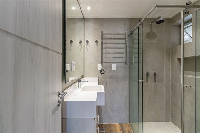 Imagem Apartamento com 2 Quartos à Venda, 180 m² em Moema - São Paulo Imagem Apartamento com 2 Quartos à Venda, 180 m² em Moema - São Paulo