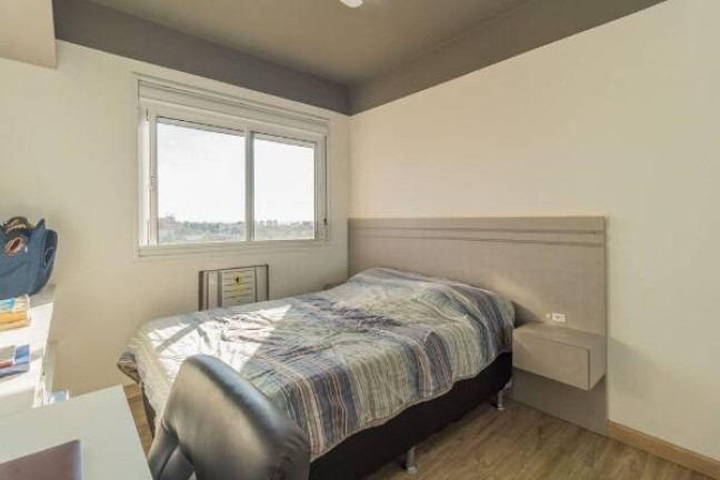 Imagem Apartamento com 3 Quartos à Venda, 81 m² em Porto Alegre Imagem Apartamento com 3 Quartos à Venda, 81 m² em Porto Alegre