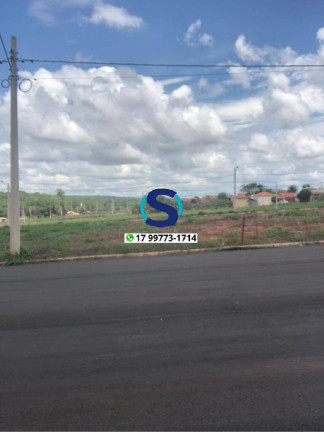 Imagem Terreno à Venda, 180 m² em Lote 22 :quadra 182 - Cosmorama Imagem Terreno à Venda, 180 m² em Lote 22 :quadra 182 - Cosmorama