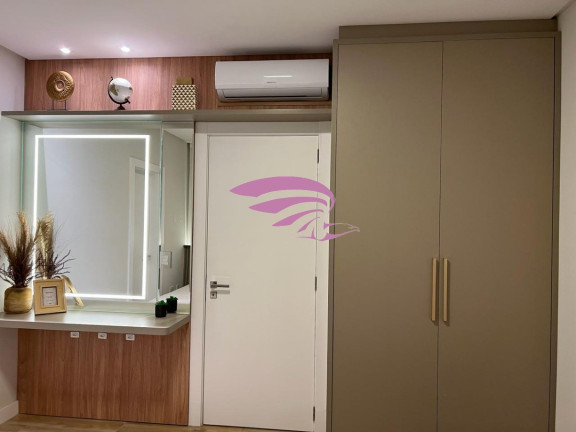 Imagem Imóvel com 4 Quartos à Venda, 165 m² em Meia Praia - Itapema Imagem Imóvel com 4 Quartos à Venda, 165 m² em Meia Praia - Itapema