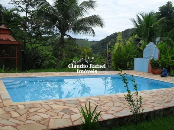 Fazenda à Venda, 300 m² em Cachoeiro De Macaé - Casimiro De Abreu