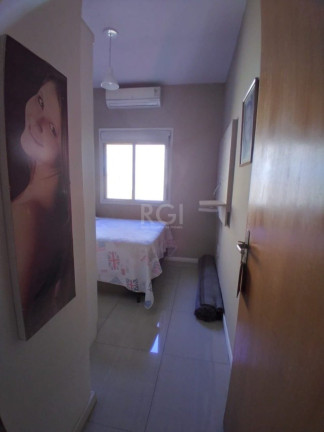 Imagem Imóvel com 3 Quartos à Venda, em Hípica - Porto Alegre Imagem Imóvel com 3 Quartos à Venda, em Hípica - Porto Alegre