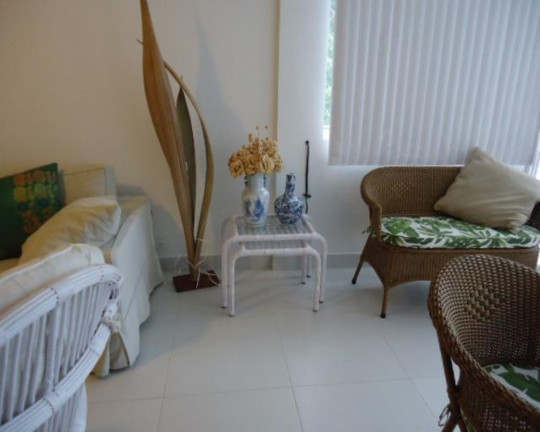 Imagem Apartamento com 3 Quartos à Venda, 140 m² em Pitangueiras - Guarujá Imagem Apartamento com 3 Quartos à Venda, 140 m² em Pitangueiras - Guarujá