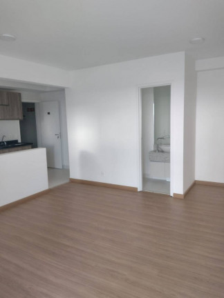 Apartamento com 3 Quartos à Venda ou Locação, 83 m² em Centro Comercial Jubran - Barueri