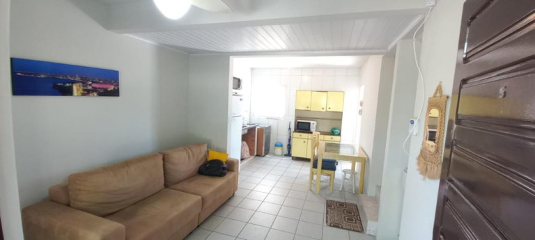 Imagem Sobrado com 2 Quartos à Venda, 75 m² em Capão Novo - Capao Da Canoa Imagem Sobrado com 2 Quartos à Venda, 75 m² em Capão Novo - Capao Da Canoa
