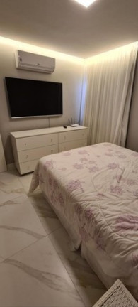 Imagem Imóvel com 2 Quartos à Venda, 1 m² em Icaraí - Niterói Imagem Imóvel com 2 Quartos à Venda, 1 m² em Icaraí - Niterói