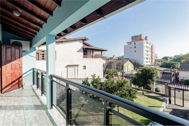 Imagem Casa com 2 Quartos à Venda, em Jardim Itu - Porto Alegre Imagem Casa com 2 Quartos à Venda, em Jardim Itu - Porto Alegre