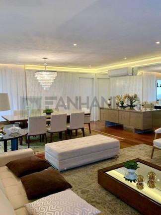 Imagem Imóvel com 4 Quartos à Venda, 233 m² em Vila Nova Conceição - São Paulo