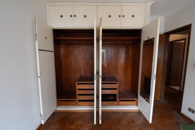 Imagem Imóvel com 4 Quartos à Venda, 153 m² em Paraíso - São Paulo Imagem Imóvel com 4 Quartos à Venda, 153 m² em Paraíso - São Paulo
