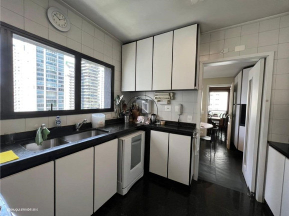 Imagem Apartamento com 3 Quartos à Venda, 220 m² em Itaim Bibi - São Paulo