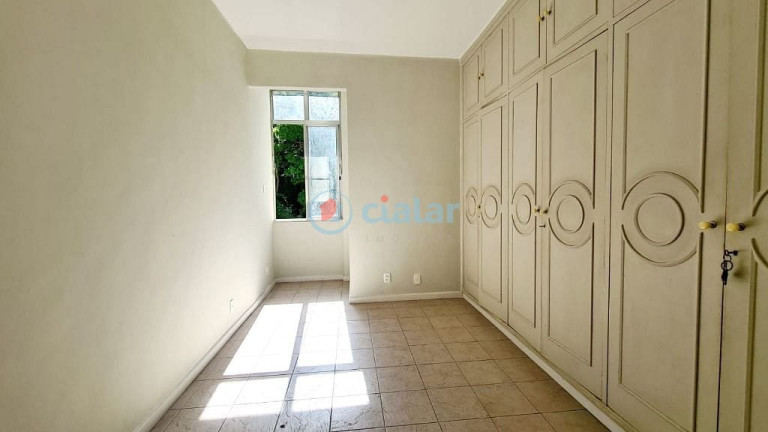 Imagem Apartamento com 2 Quartos à Venda, 101 m² em Copacabana - Rio De Janeiro Imagem Apartamento com 2 Quartos à Venda, 101 m² em Copacabana - Rio De Janeiro