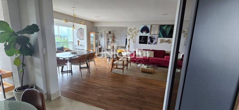 Imagem Apartamento com 3 Quartos à Venda, 179 m² em Centro - Jundiaí Imagem Apartamento com 3 Quartos à Venda, 179 m² em Centro - Jundiaí