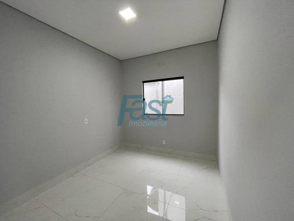 Imagem Casa com 3 Quartos à Venda, 180 m² em Jardim Comodoro - Cuiabá Imagem Casa com 3 Quartos à Venda, 180 m² em Jardim Comodoro - Cuiabá