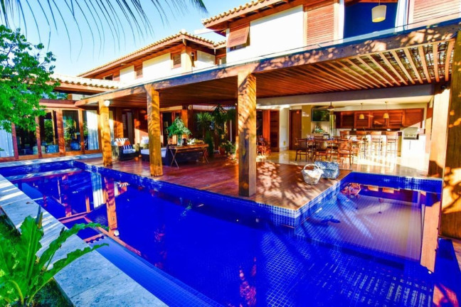 Imagem Casa com 5 Quartos à Venda, 400 m² em Praia Do Forte - Praia Do Forte Imagem Casa com 5 Quartos à Venda, 400 m² em Praia Do Forte - Praia Do Forte