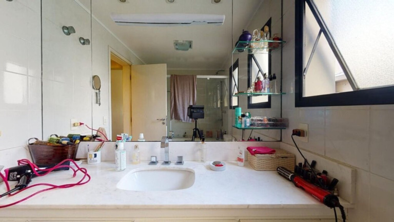 Imagem Apartamento com 4 Quartos à Venda, 172 m² em Campo Belo - São Paulo