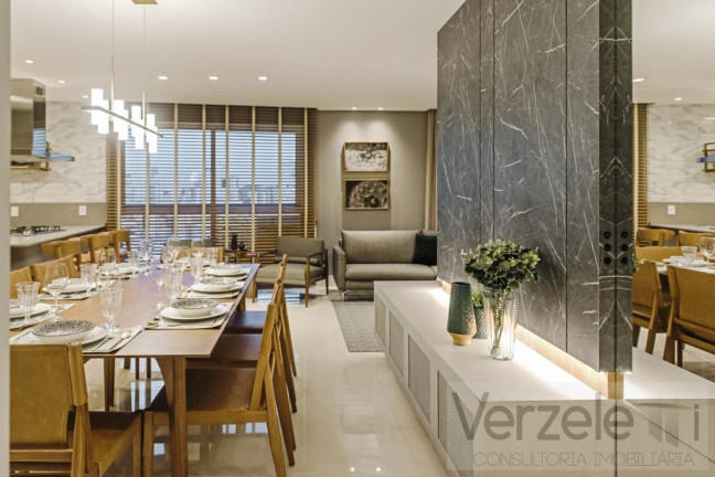 Imagem Apartamento com 3 Quartos à Venda, 126 m² em Centro - Balneário Camboriú Imagem Apartamento com 3 Quartos à Venda, 126 m² em Centro - Balneário Camboriú
