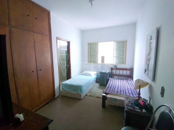 Imagem Casa com 2 Quartos à Venda, 200 m² em Centro - Itapetininga