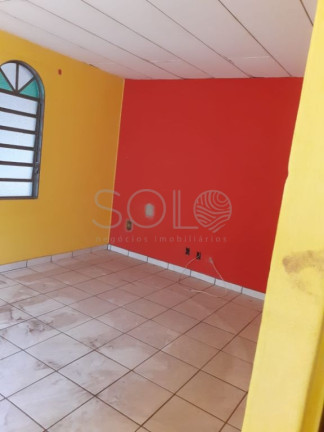Imagem Casa com 2 Quartos à Venda, 200 m² em Jardim Roberto Selmi Dei - Araraquara Imagem Casa com 2 Quartos à Venda, 200 m² em Jardim Roberto Selmi Dei - Araraquara