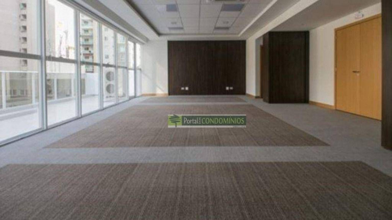 Imagem Sala Comercial à Venda, 200 m² em Centro - Curitiba Imagem Sala Comercial à Venda, 200 m² em Centro - Curitiba