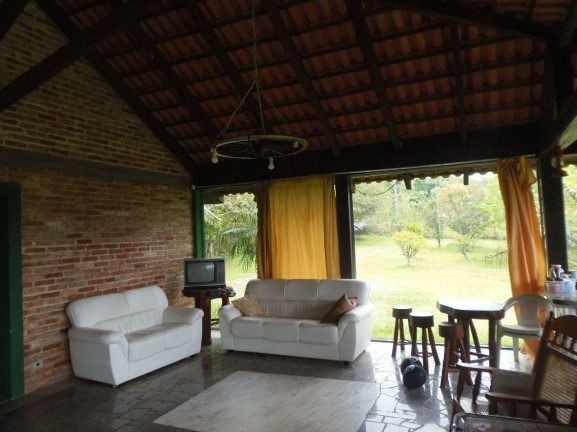 Imagem Chácara com 3 Quartos à Venda, 80 m² em Thomaz Coelho - Araucária Imagem Chácara com 3 Quartos à Venda, 80 m² em Thomaz Coelho - Araucária