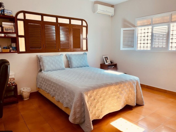 Imagem Casa com 4 Quartos à Venda, 241 m² em Expedicionários - João Pessoa Imagem Casa com 4 Quartos à Venda, 241 m² em Expedicionários - João Pessoa