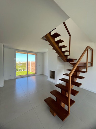 Imagem Sobrado com 2 Quartos à Venda, 134 m² em Praia Azul - Passo De Torres Imagem Sobrado com 2 Quartos à Venda, 134 m² em Praia Azul - Passo De Torres