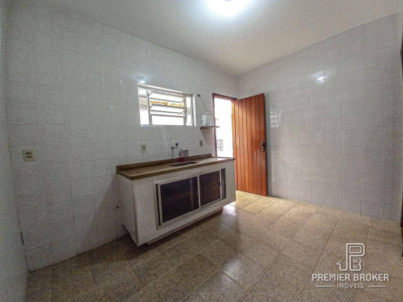 Imagem Casa com 2 Quartos à Venda, 51 m² em Barra Do Imbuí - Teresópolis