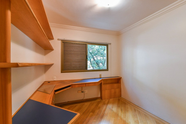 Imagem Apartamento com 4 Quartos à Venda, 152 m² em Real Parque - São Paulo Imagem Apartamento com 4 Quartos à Venda, 152 m² em Real Parque - São Paulo