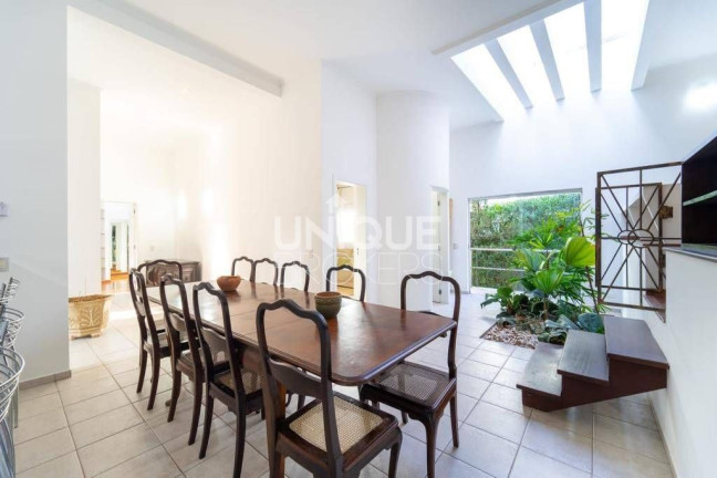 Imagem Casa de Condomínio com 4 Quartos à Venda, 1.400 m² em Alpes Dos Araçás (jordanésia) - Cajamar Imagem Casa de Condomínio com 4 Quartos à Venda, 1.400 m² em Alpes Dos Araçás (jordanésia) - Cajamar
