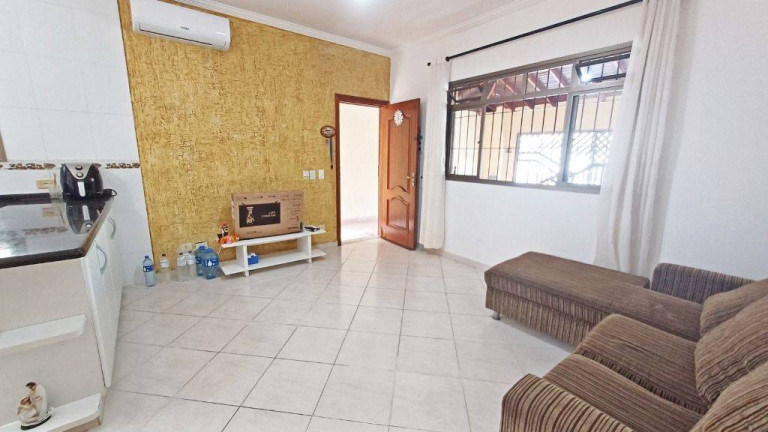 Imagem Casa com 2 Quartos à Venda, 140 m² em Real - Praia Grande Imagem Casa com 2 Quartos à Venda, 140 m² em Real - Praia Grande