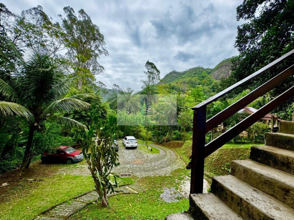 Imagem Casa com 3 Quartos à Venda, 1.200 m² em Camorim - Rio De Janeiro Imagem Casa com 3 Quartos à Venda, 1.200 m² em Camorim - Rio De Janeiro