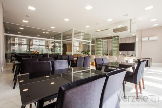 Imagem Apartamento com 3 Quartos à Venda, 353 m² em Centro - Balneário Camboriú Imagem Apartamento com 3 Quartos à Venda, 353 m² em Centro - Balneário Camboriú