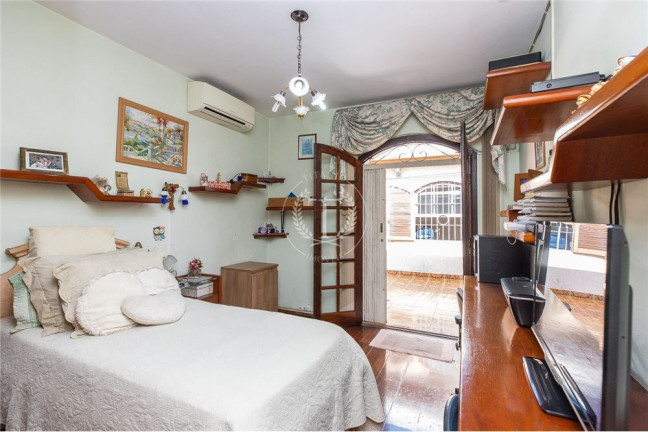 Imagem Casa com 4 Quartos à Venda, 250 m² em Brooklin Paulista - São Paulo Imagem Casa com 4 Quartos à Venda, 250 m² em Brooklin Paulista - São Paulo