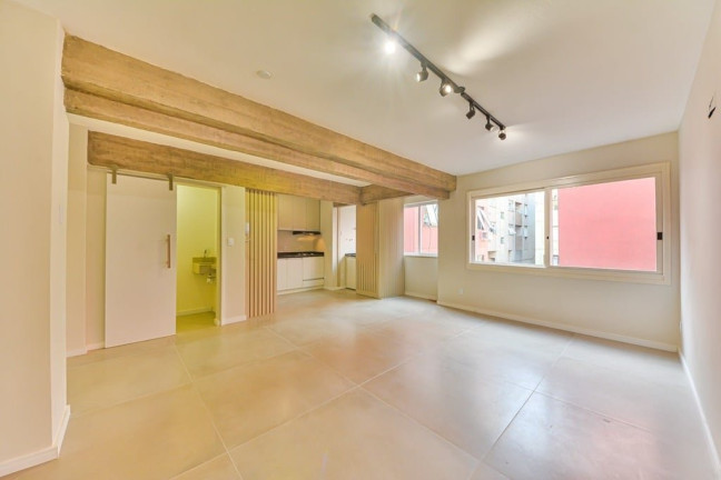 Apartamento com 2 Quartos à Venda, 72 m² em Bom Fim - Porto Alegre