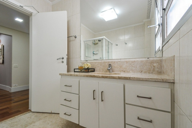Imagem Apartamento com 4 Quartos à Venda, 183 m² em Moema - São Paulo