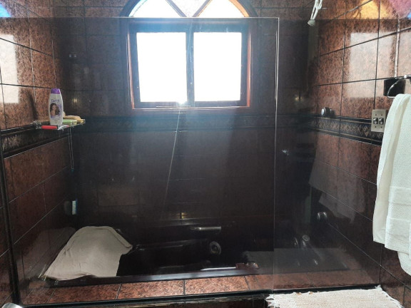 Imagem Casa com 4 Quartos à Venda, 317 m² em Jardim Belvedere - Volta Redonda Imagem Casa com 4 Quartos à Venda, 317 m² em Jardim Belvedere - Volta Redonda