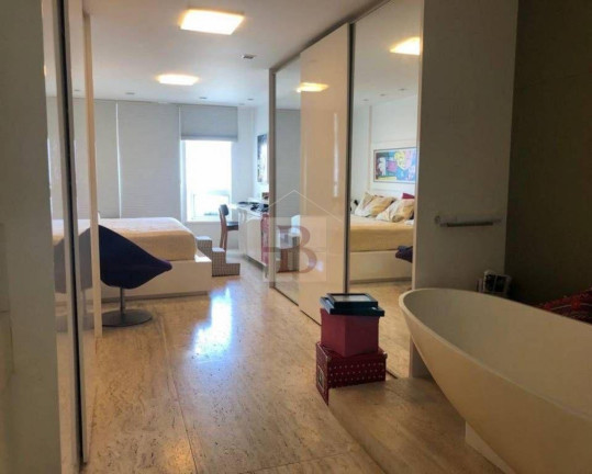 Imagem Cobertura com 3 Quartos à Venda, 510 m² em Icaraí - Niterói Imagem Cobertura com 3 Quartos à Venda, 510 m² em Icaraí - Niterói