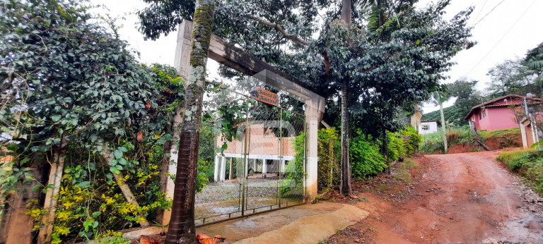 Imagem Imóvel com 2 Quartos à Venda, 120 m² em Esmeril - Campestre Imagem Imóvel com 2 Quartos à Venda, 120 m² em Esmeril - Campestre