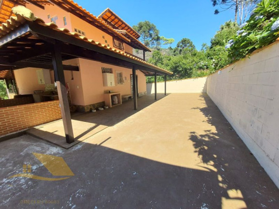 Imagem Chácara com 5 Quartos à Venda, 300 m² em São Geraldo - Nova Friburgo Imagem Chácara com 5 Quartos à Venda, 300 m² em São Geraldo - Nova Friburgo