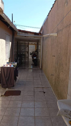 Imagem Casa com 3 Quartos à Venda, em Tupi - Praia Grande Imagem Casa com 3 Quartos à Venda, em Tupi - Praia Grande