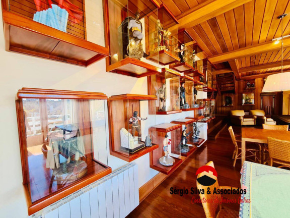 Imagem Casa com 6 Quartos à Venda, 2 m² em Vila Capivari - Campos Do Jordão Imagem Casa com 6 Quartos à Venda, 2 m² em Vila Capivari - Campos Do Jordão