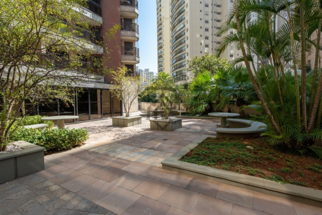 Imagem Apartamento com 3 Quartos à Venda, 120 m² em Moema - São Paulo Imagem Apartamento com 3 Quartos à Venda, 120 m² em Moema - São Paulo
