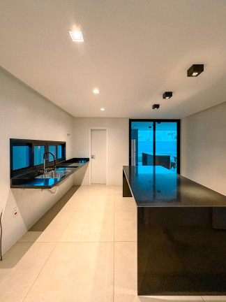 Imagem Casa com 3 Quartos à Venda, 720 m² em Papagaio - Feira De Santana Imagem Casa com 3 Quartos à Venda, 720 m² em Papagaio - Feira De Santana