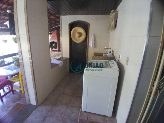 Imagem Casa com 4 Quartos à Venda, 250 m² em Itaipu - Niterói Imagem Casa com 4 Quartos à Venda, 250 m² em Itaipu - Niterói
